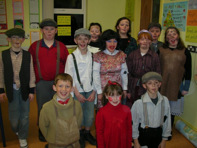 "Annie & Oliver" performed by 3rd & 4th Class